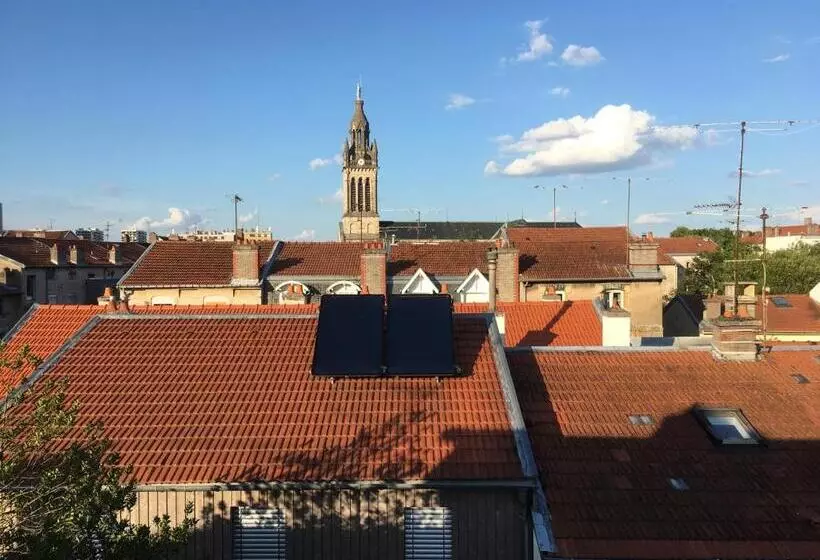 L Atelier Victoria  Mon Desert & Parc St Marie  55m2