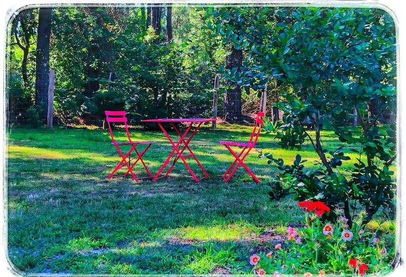 Пансион Au Clair Des Landes