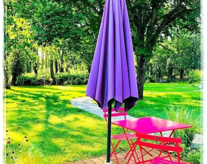 ペンション Au Clair Des Landes