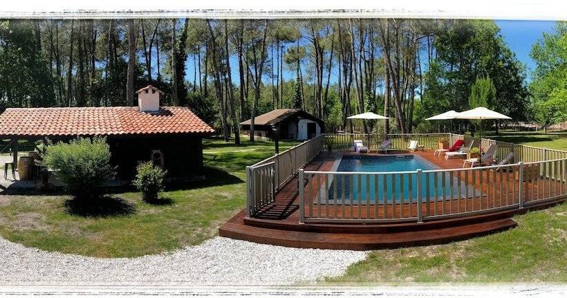 Пансион Au Clair Des Landes