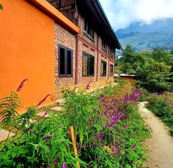 هاستل River Mountain View Homestay