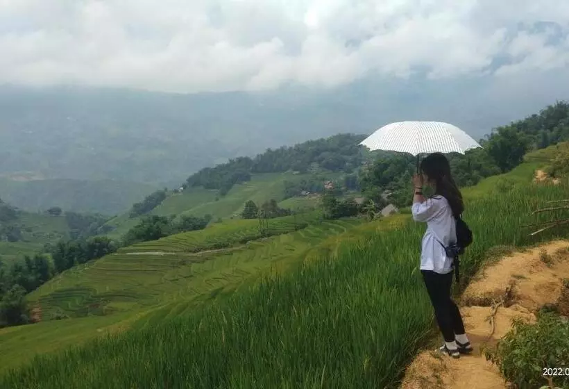 هاستل River Mountain View Homestay