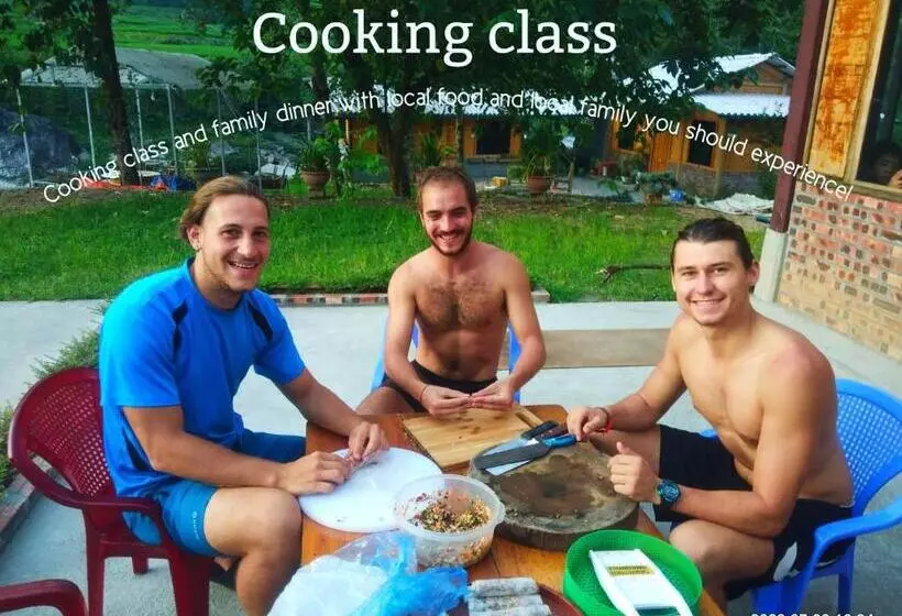 هاستل River Mountain View Homestay