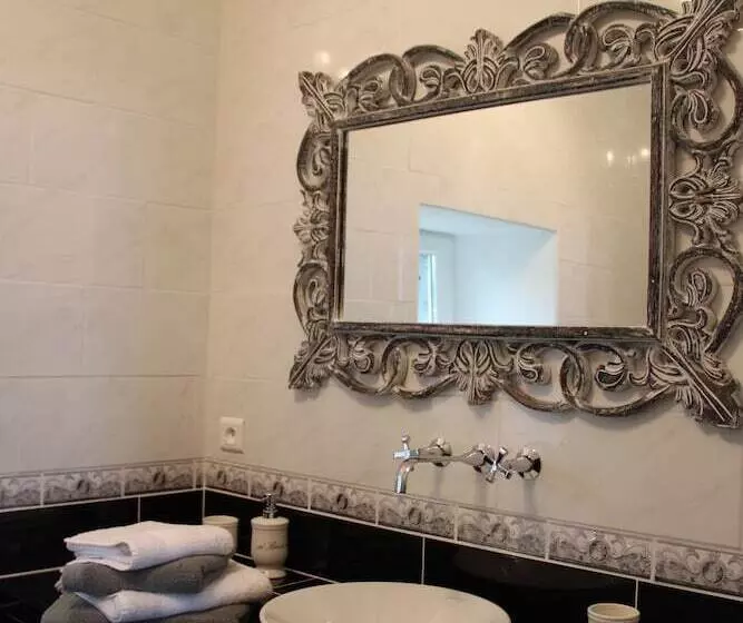 ベッドアンドブレックファースト Chambres & Table D Hotes De Massigoux