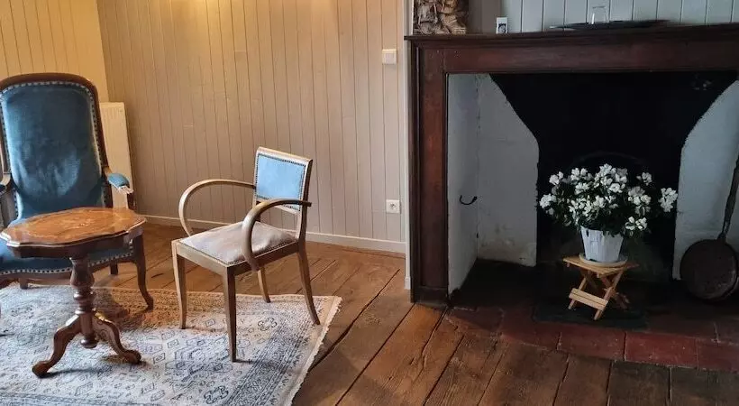 ベッドアンドブレックファースト Chambres & Table D Hotes De Massigoux