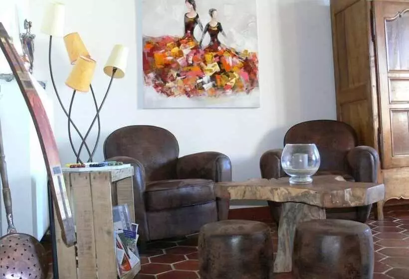 ベッドアンドブレックファースト Chambres & Table D Hotes De Massigoux