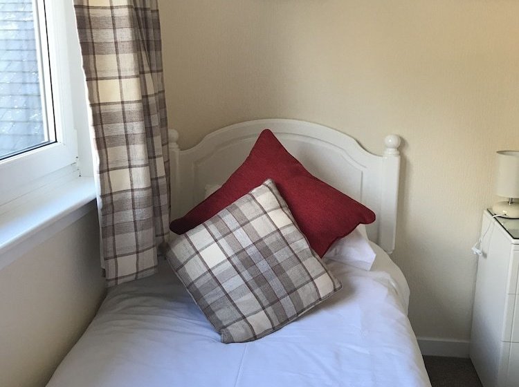 Bed and Breakfast Corran House