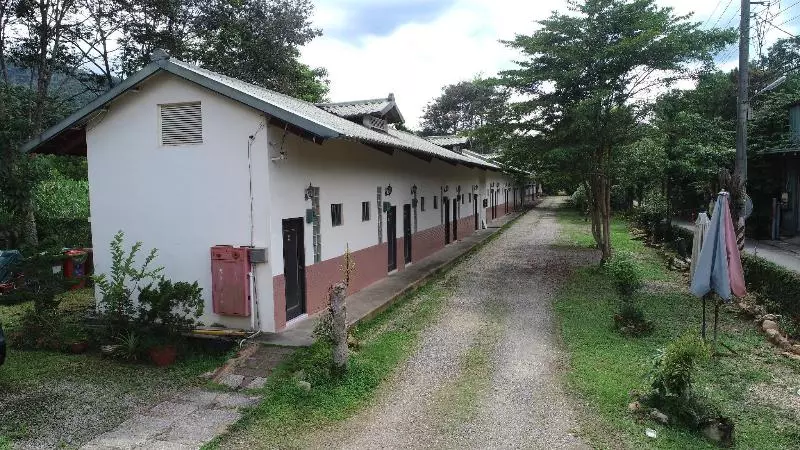 تختخواب و صبحانه Hoti Guesthouse