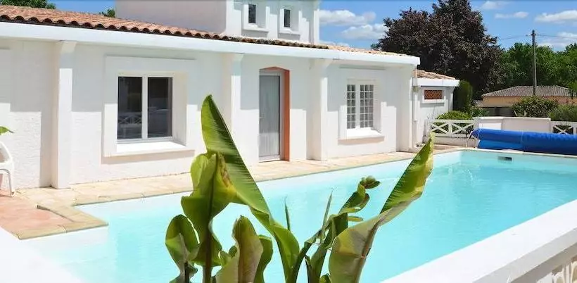 Aamiaismajoitus (B&B) Jardin De Marceau