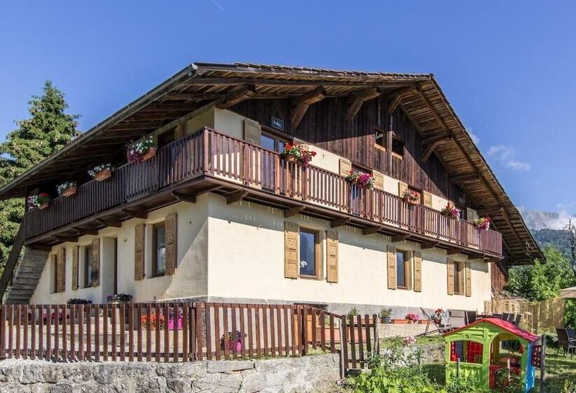 Bed and Breakfast La Ferme Des Pépés Marcel