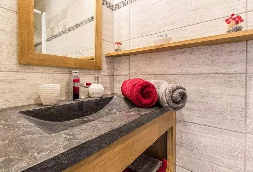 ベッドアンドブレックファースト La Ferme Des Pépés Marcel