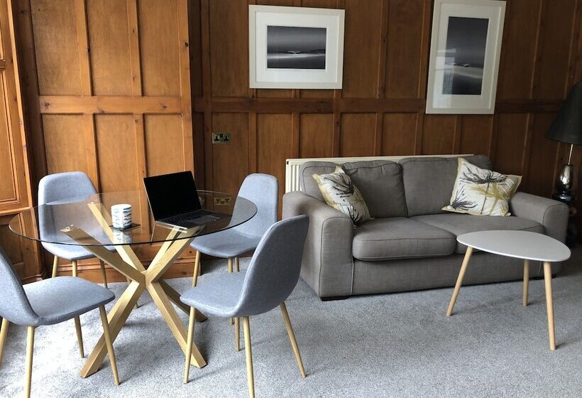 住宿加早餐  Lugo Rock