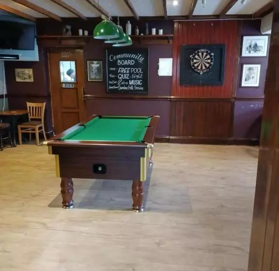 ベッドアンドブレックファースト Twa Dogs Inn