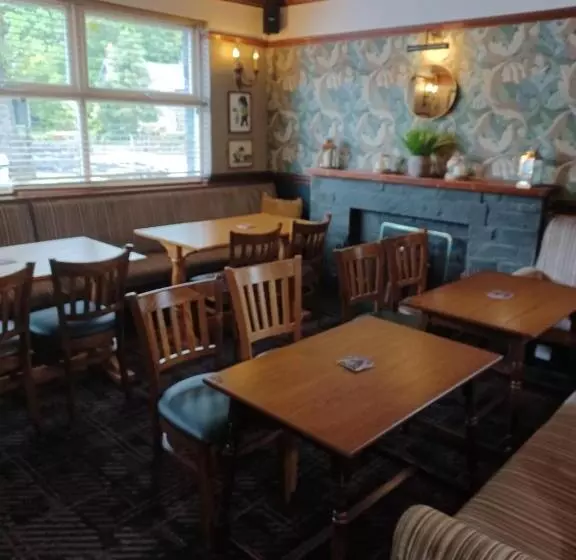 ベッドアンドブレックファースト Twa Dogs Inn