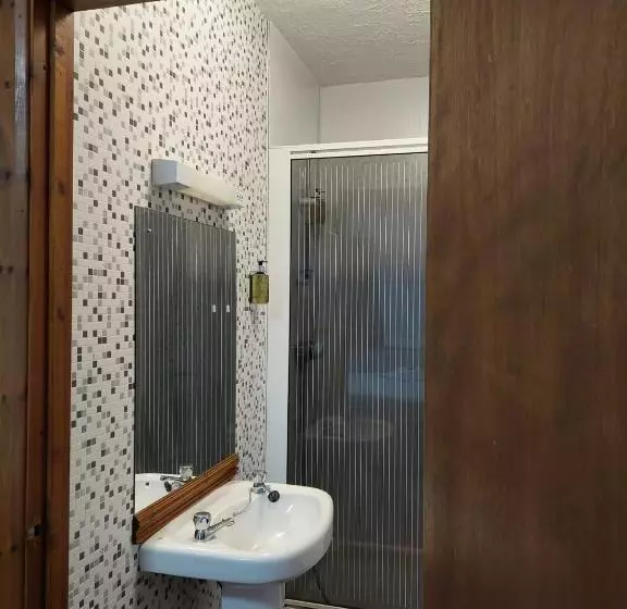 ベッドアンドブレックファースト Twa Dogs Inn