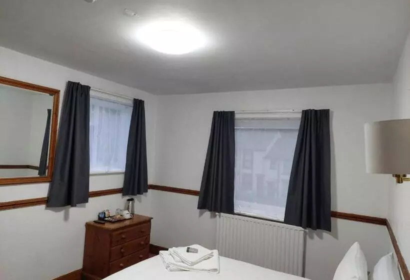 ベッドアンドブレックファースト Twa Dogs Inn