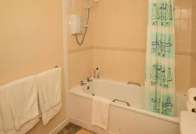 Eypeleaze B & B