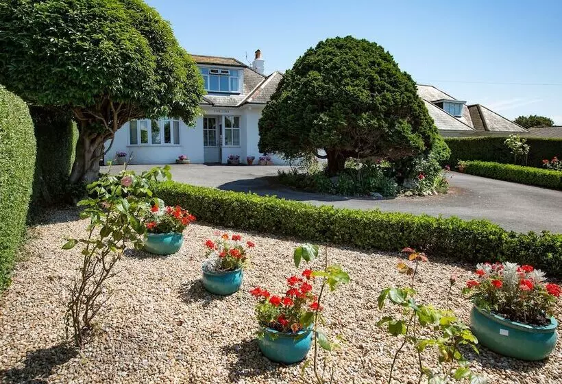 Eypeleaze B & B