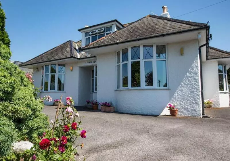Eypeleaze B & B