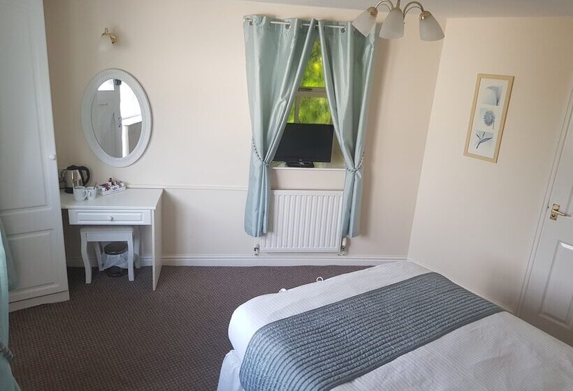 Хостел The Red Lion At Llanasa