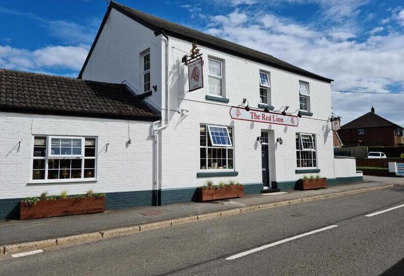 簡易ホテル The Red Lion