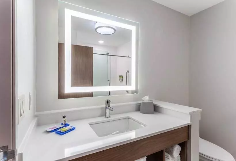 Hotelli Holiday Inn Express & Suites Kearney, An Ihg