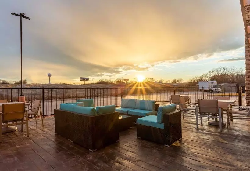 Hotelli Holiday Inn Express & Suites Kearney, An Ihg