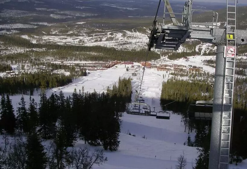 Sälens Vandrarhem I Gräsheden