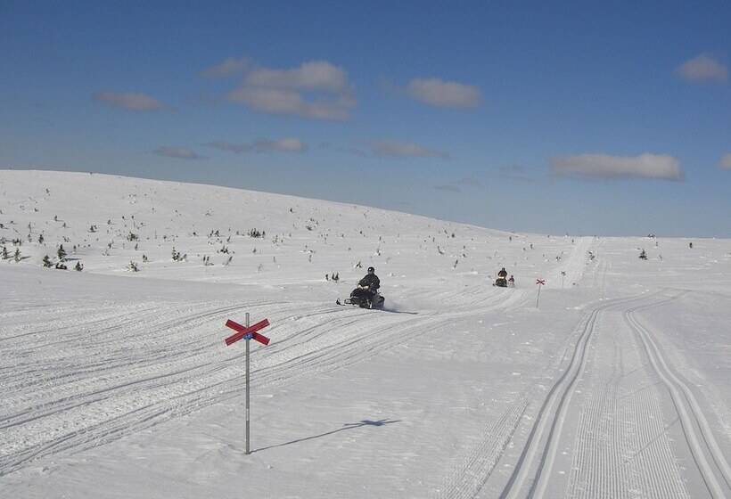 Sälens Vandrarhem I Gräsheden