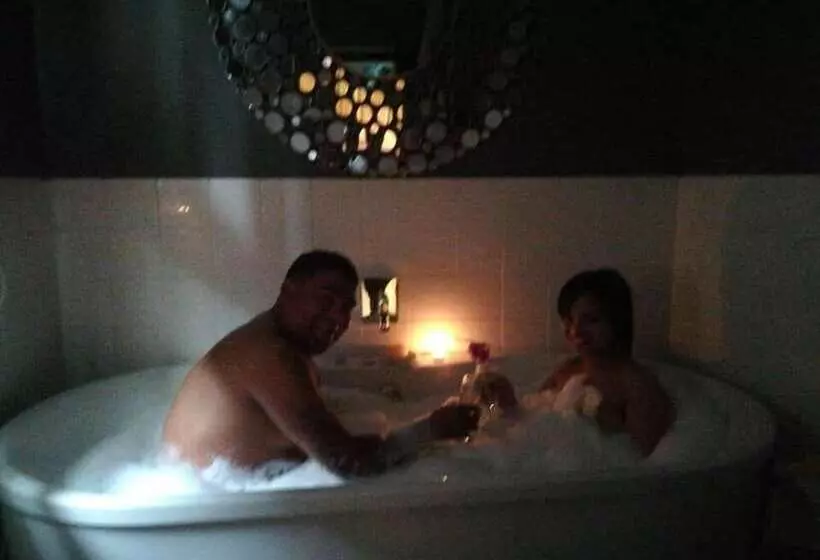 酒店 Bellevue Manor Guest House & Wellness Spa Retreat