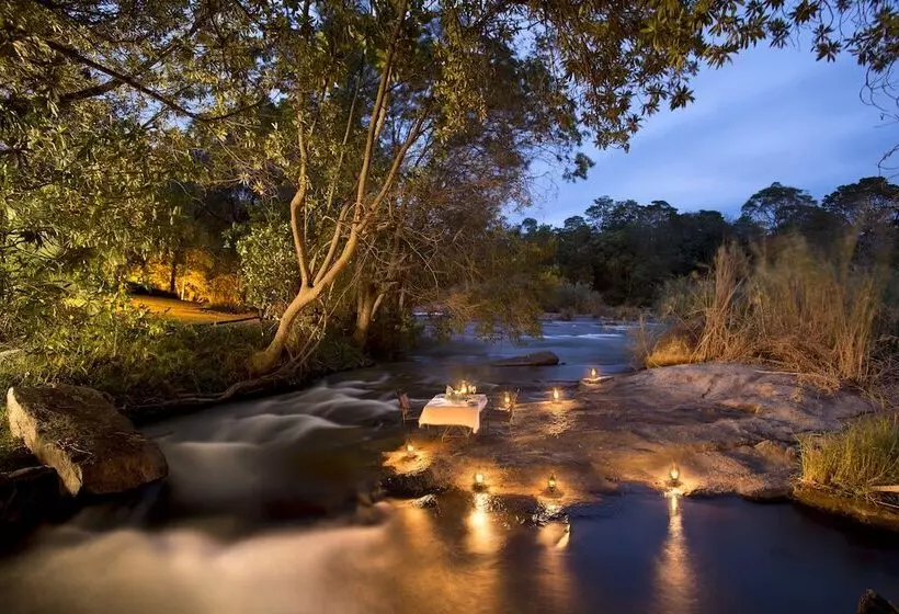 Отель Kruger Park Lodge