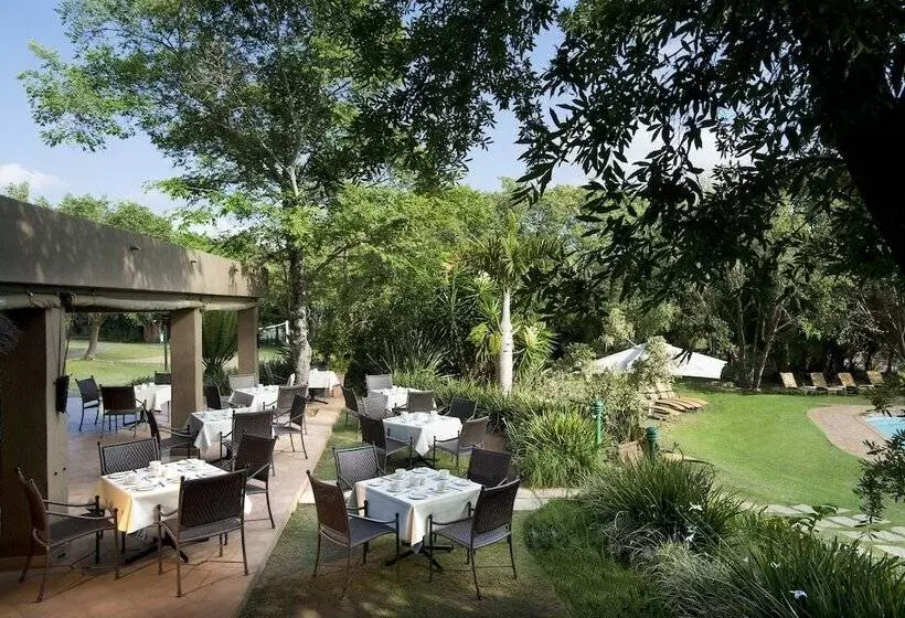 Отель Kruger Park Lodge