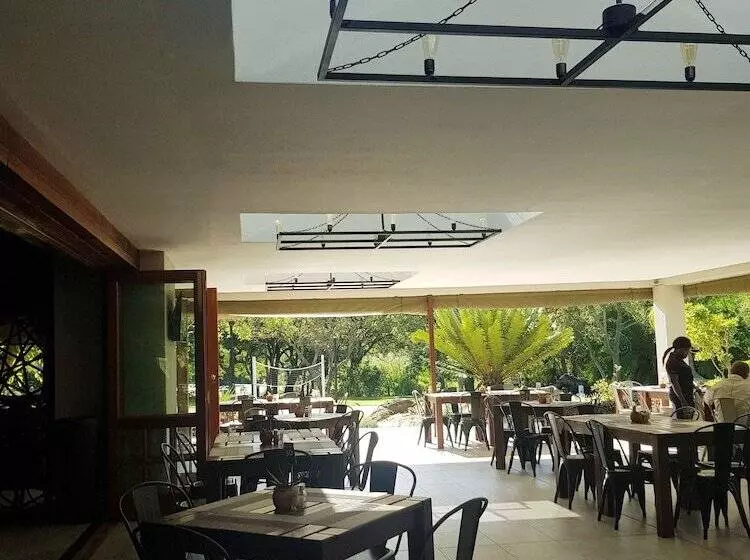 Отель Kruger Park Lodge