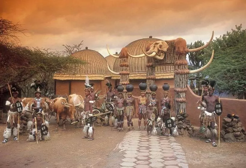 Aha Shakaland Hotel & Zulu Cultural Village