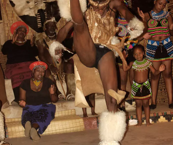 Aha Shakaland Hotel & Zulu Cultural Village