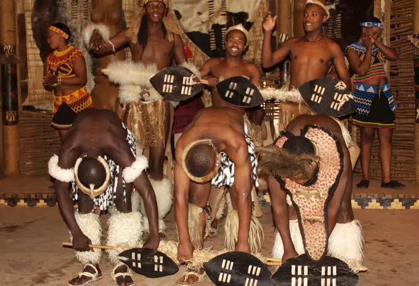 Aha Shakaland Hotel & Zulu Cultural Village