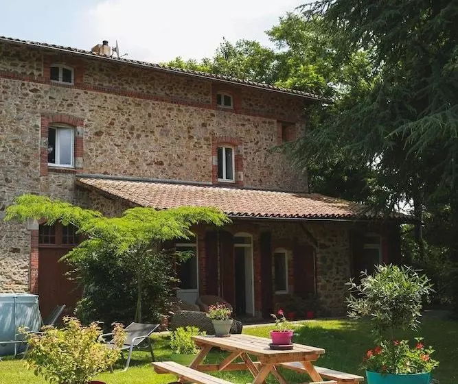تختخواب و صبحانه Chambres D Hôtes Domaine Les Fontenelles