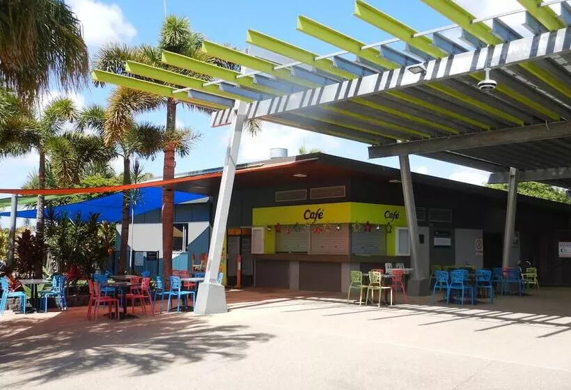 Hotelli Big4 Mackay Blacks Beach Holiday Park
