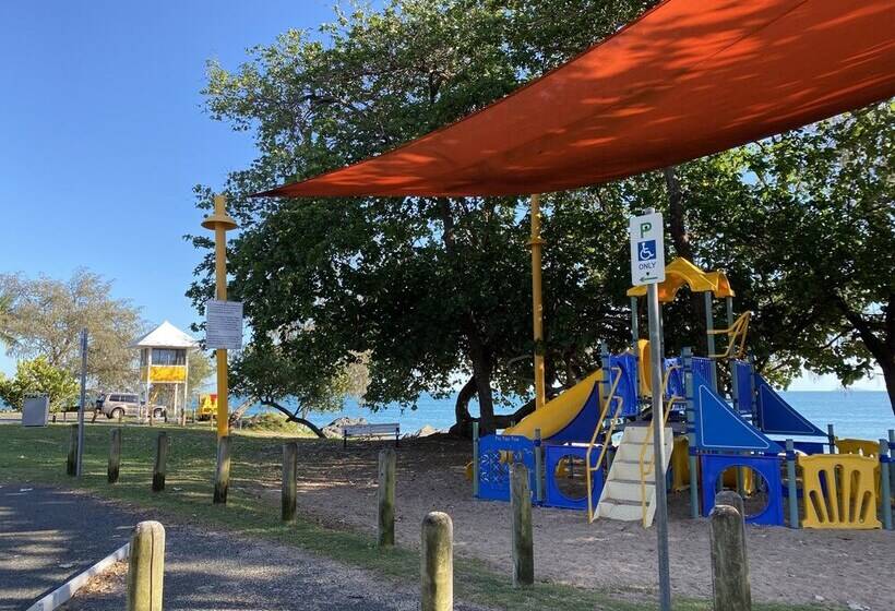 酒店 Big4 Mackay Blacks Beach Holiday Park