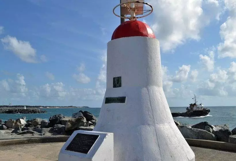 Hotelli Big4 Mackay Blacks Beach Holiday Park