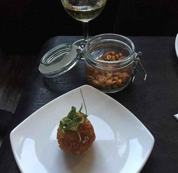 בית מלון כפרי Brougham Arms