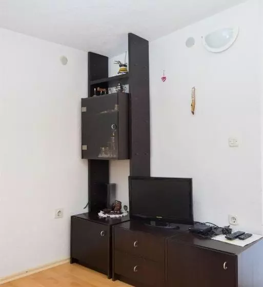 Apartment And Rooms Ruza