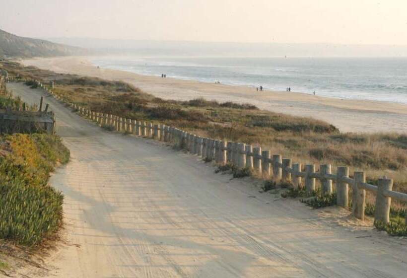 Backpackers Hostel Fonte Da Telha