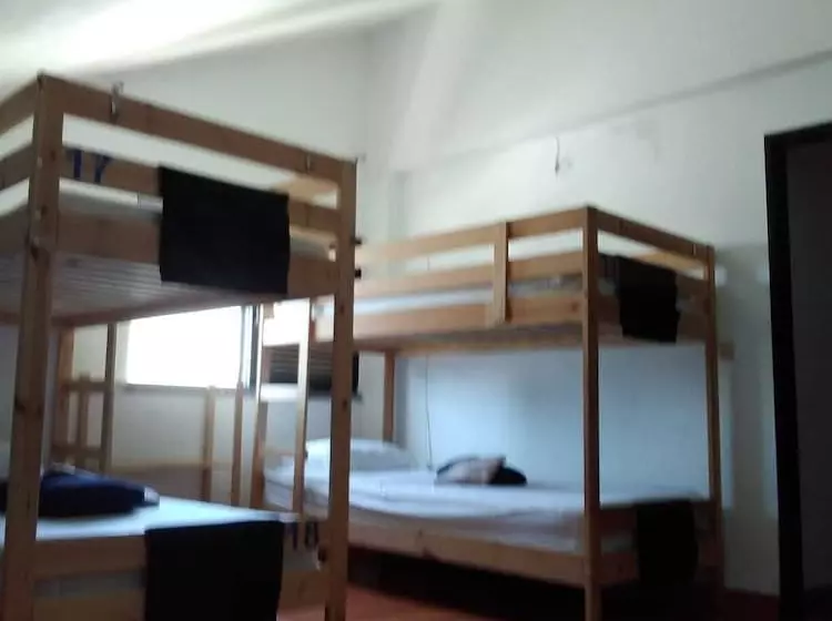 Backpackers Hostel Fonte Da Telha