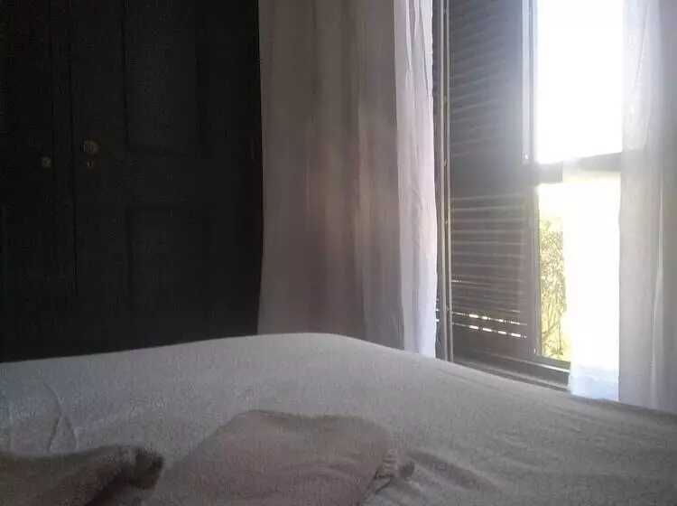 Backpackers Hostel Fonte Da Telha