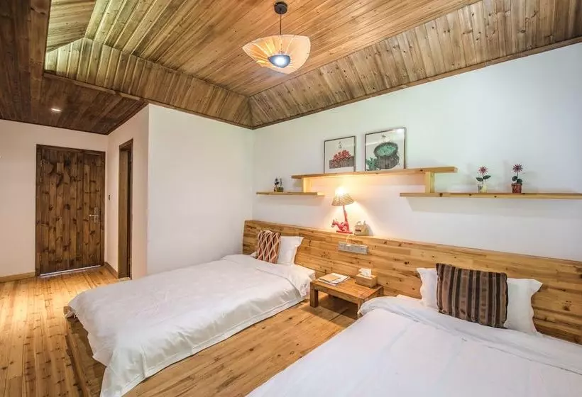 Banmajia Guesthouse Huayuzui
