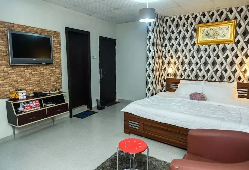 تختخواب و صبحانه Check In By Voom