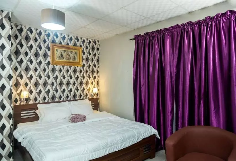 تختخواب و صبحانه Check In By Voom