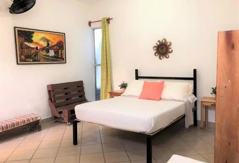 Hostel Casa Ula  A Relaxing Stay