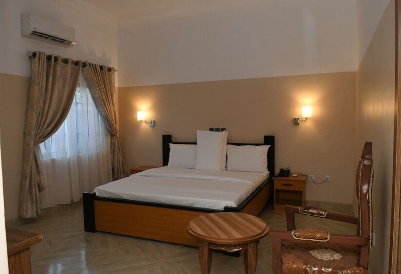 هتل Goodview Suites& Apartments